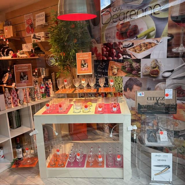 Verres &agrave; Prix Cass&eacute;s