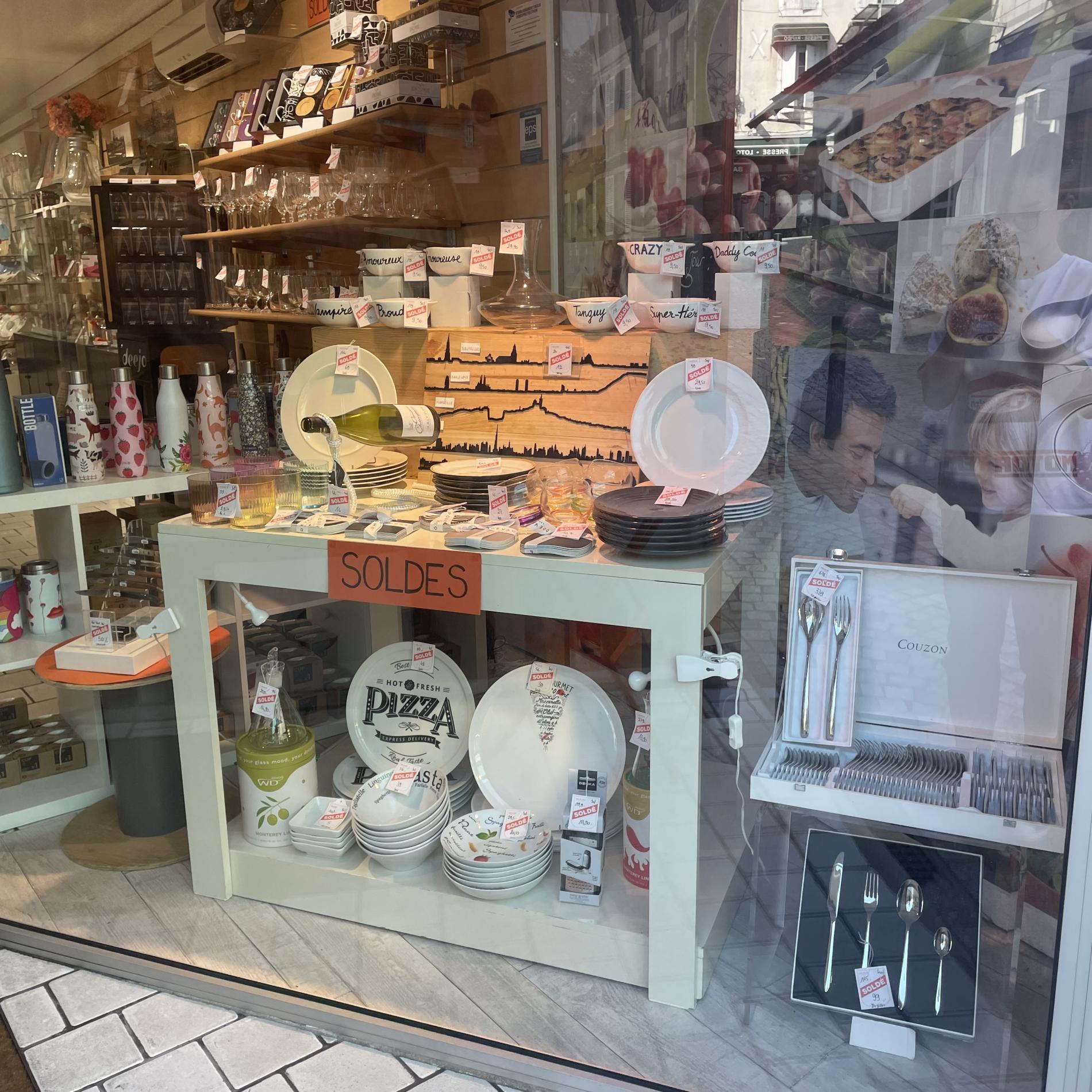 Soldes d'&eacute;t&eacute; 2024